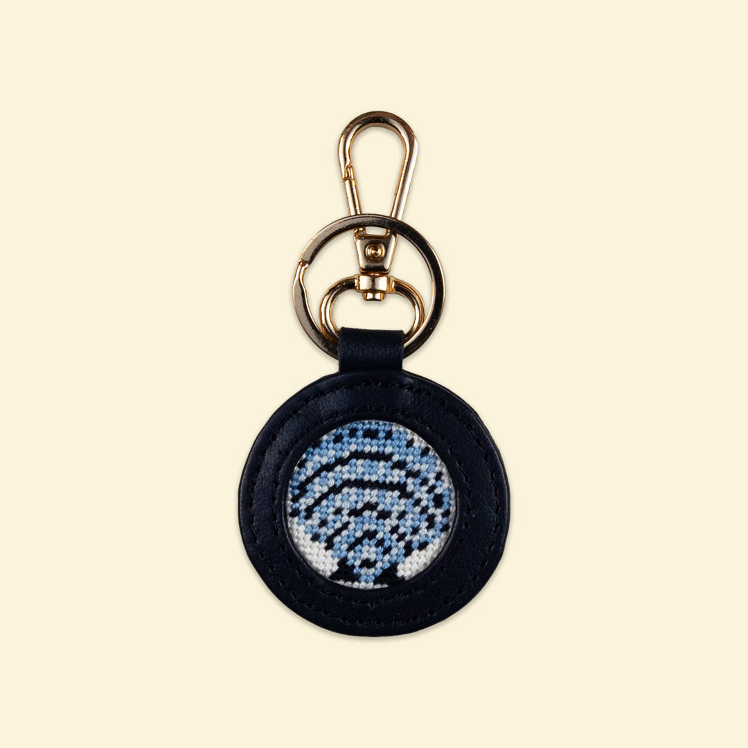 The Little Scallop Bag Tag/Key Fob Kit - KC Needlepoint
