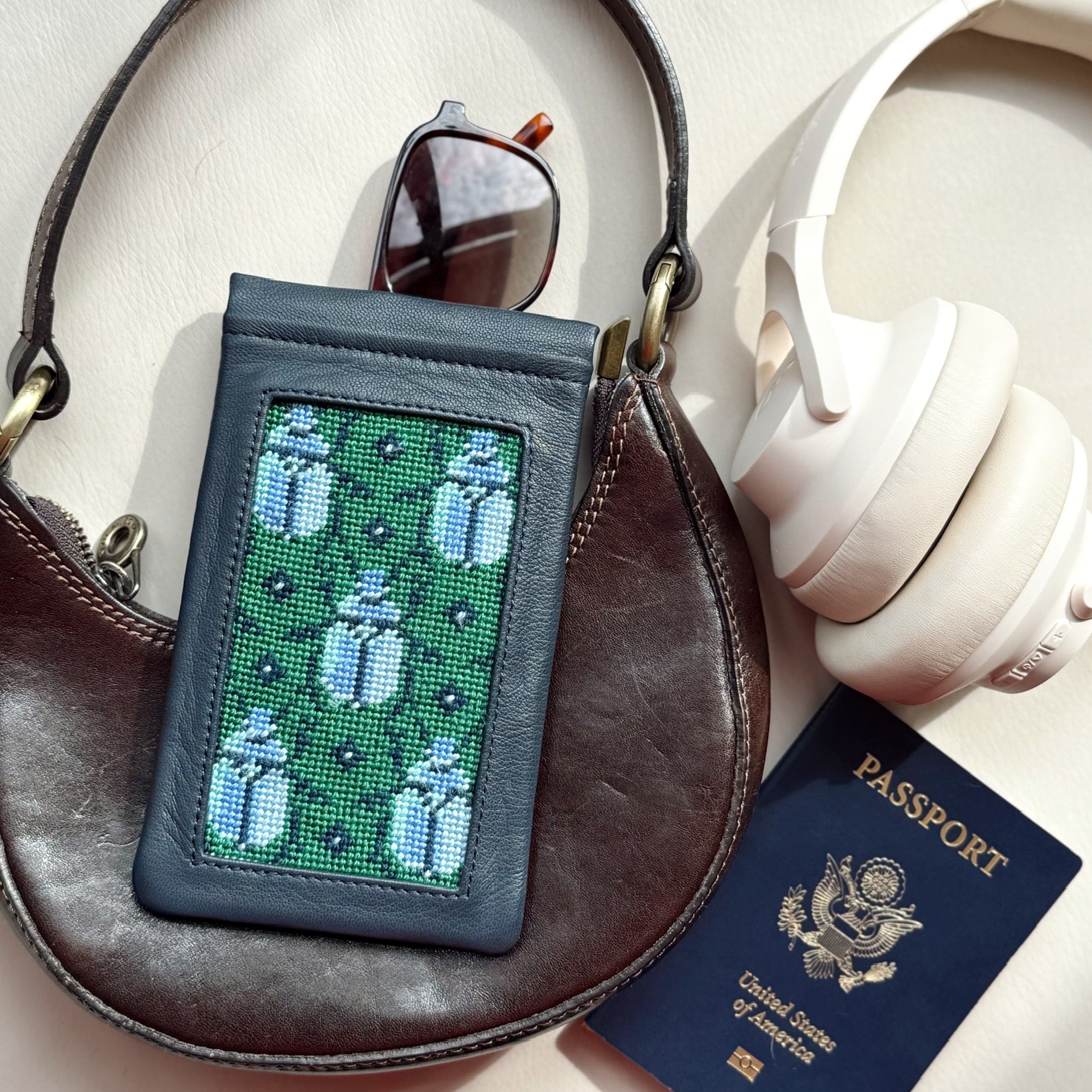 "Buggin' Out" Happy Stitching All-In-One Eyeglasses Case Kit - KC Needlepoint