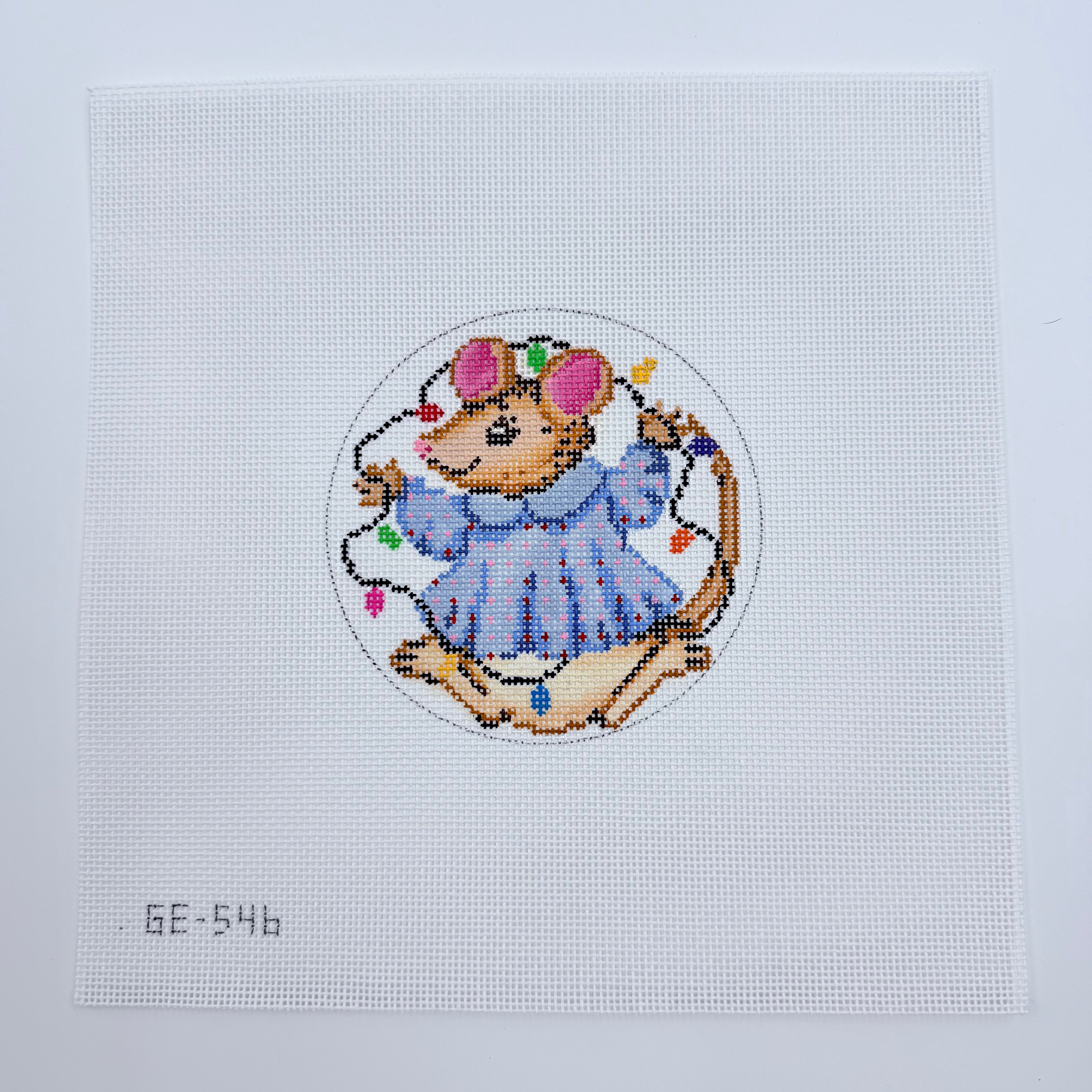 Christmas Mouse with Lights Canvas - KC Needlepoint