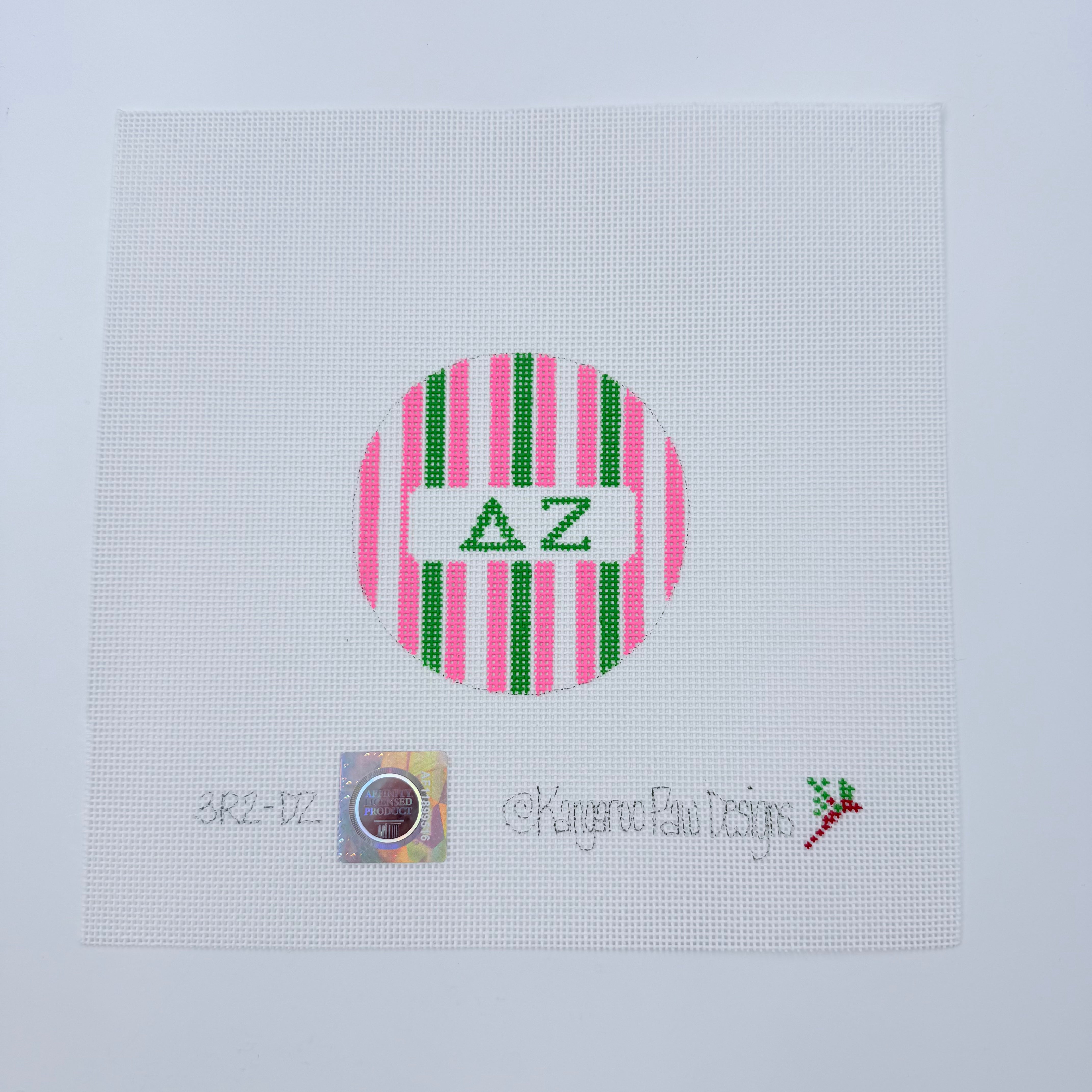 Delta Zeta</br> 3" Round Canvas - KC Needlepoint