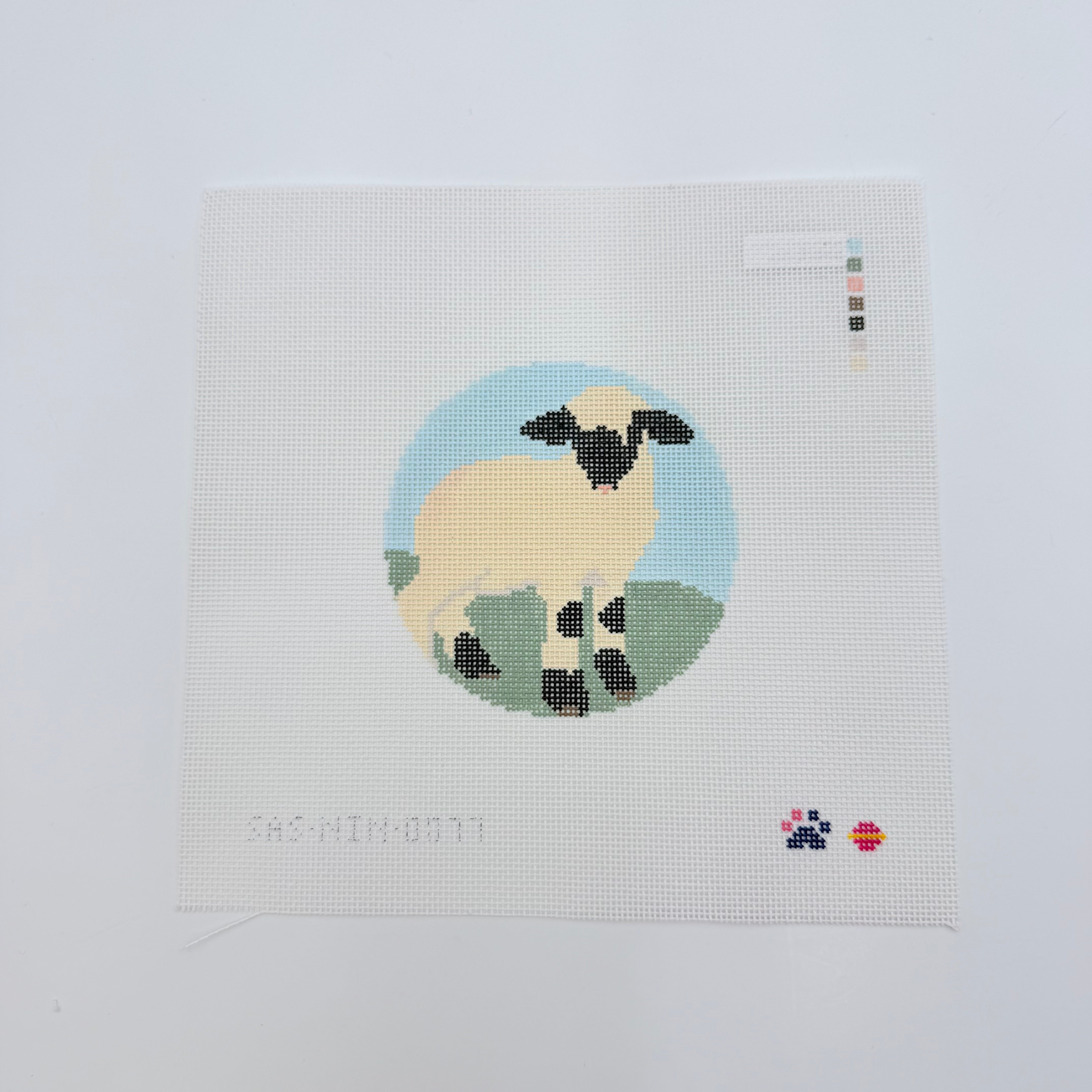 Single Sheep Round Canvas - KC Needlepoint