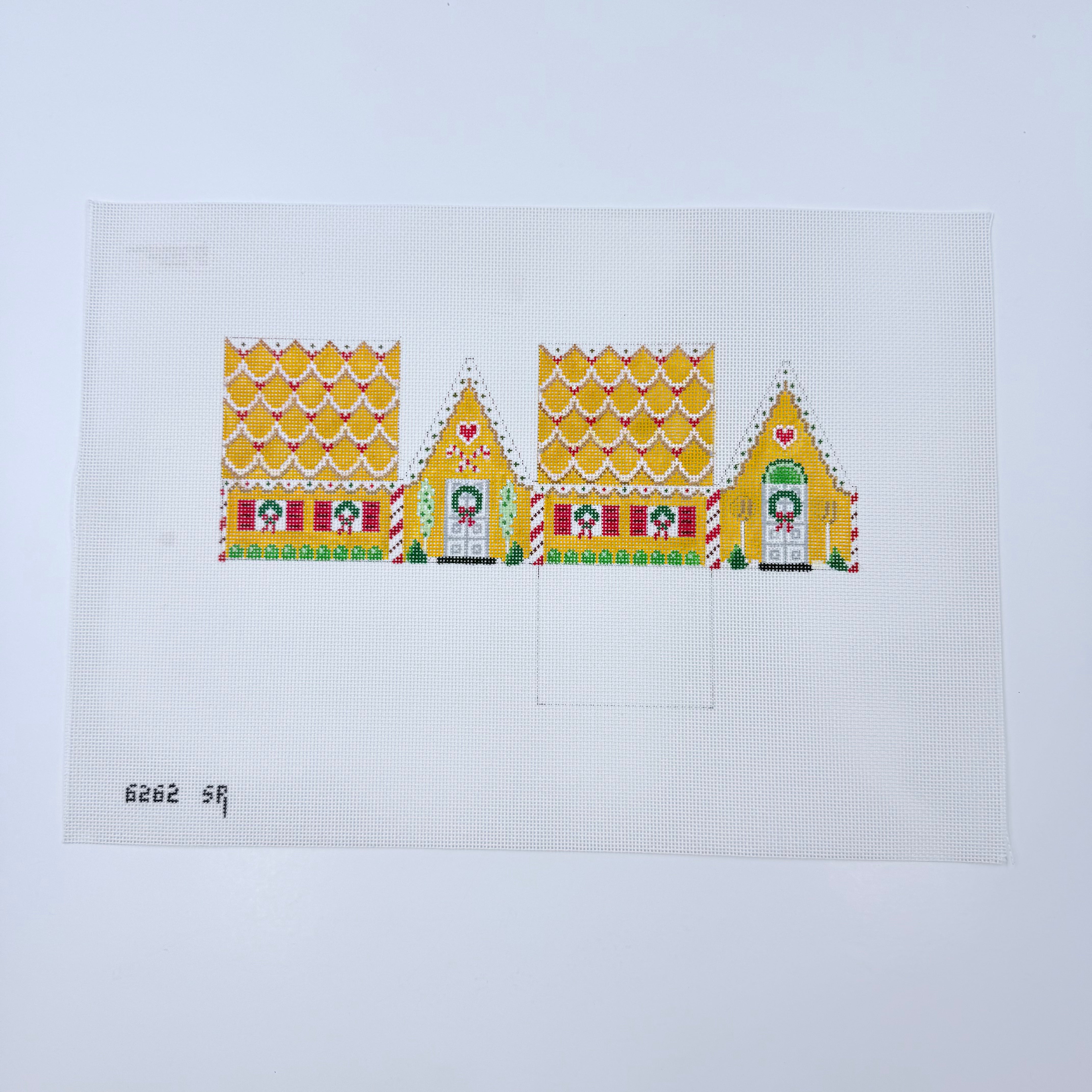 Scallop Hearts Gingerbread House Canvas - KC Needlepoint