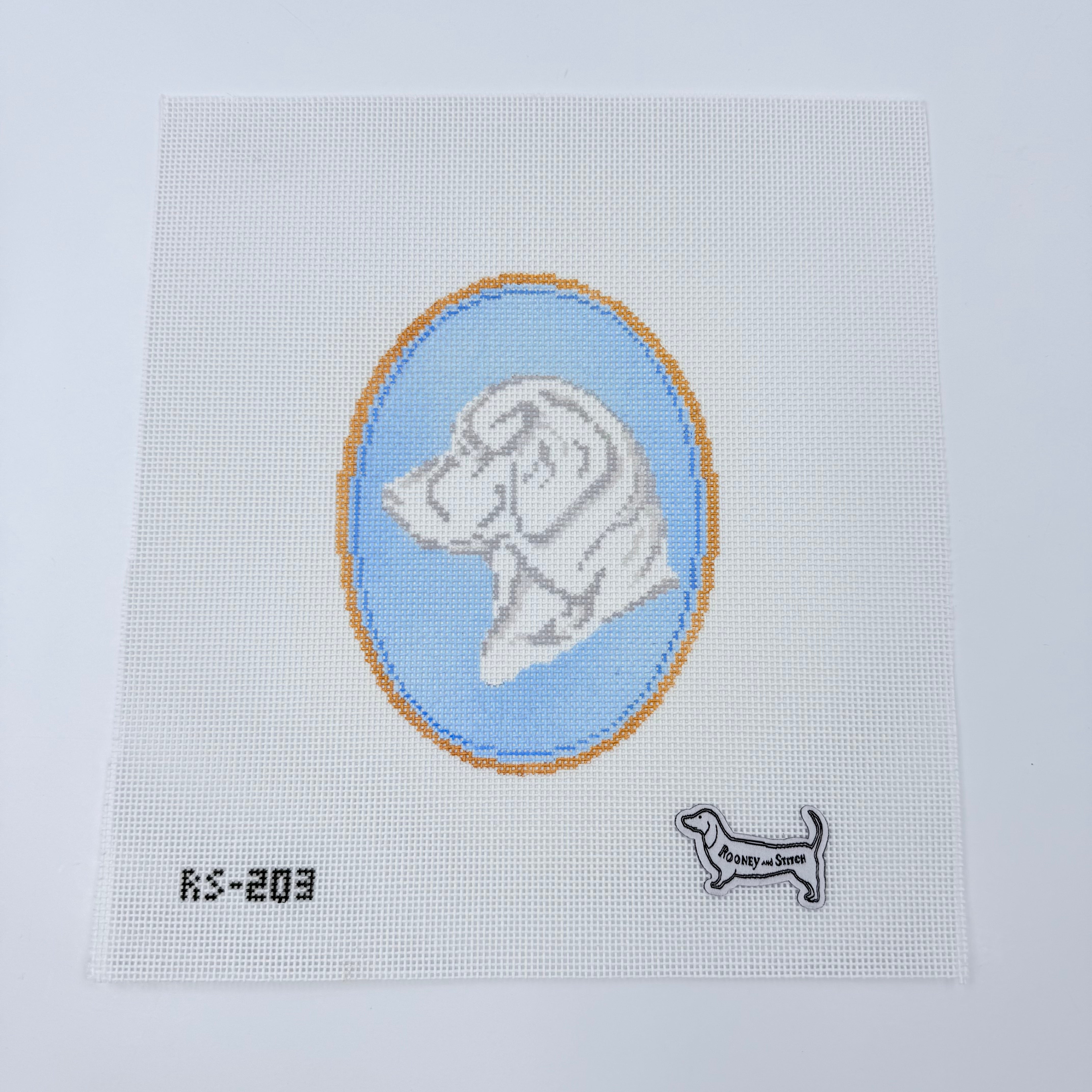 The Labrador Retriever Cameo Canvas - KC Needlepoint