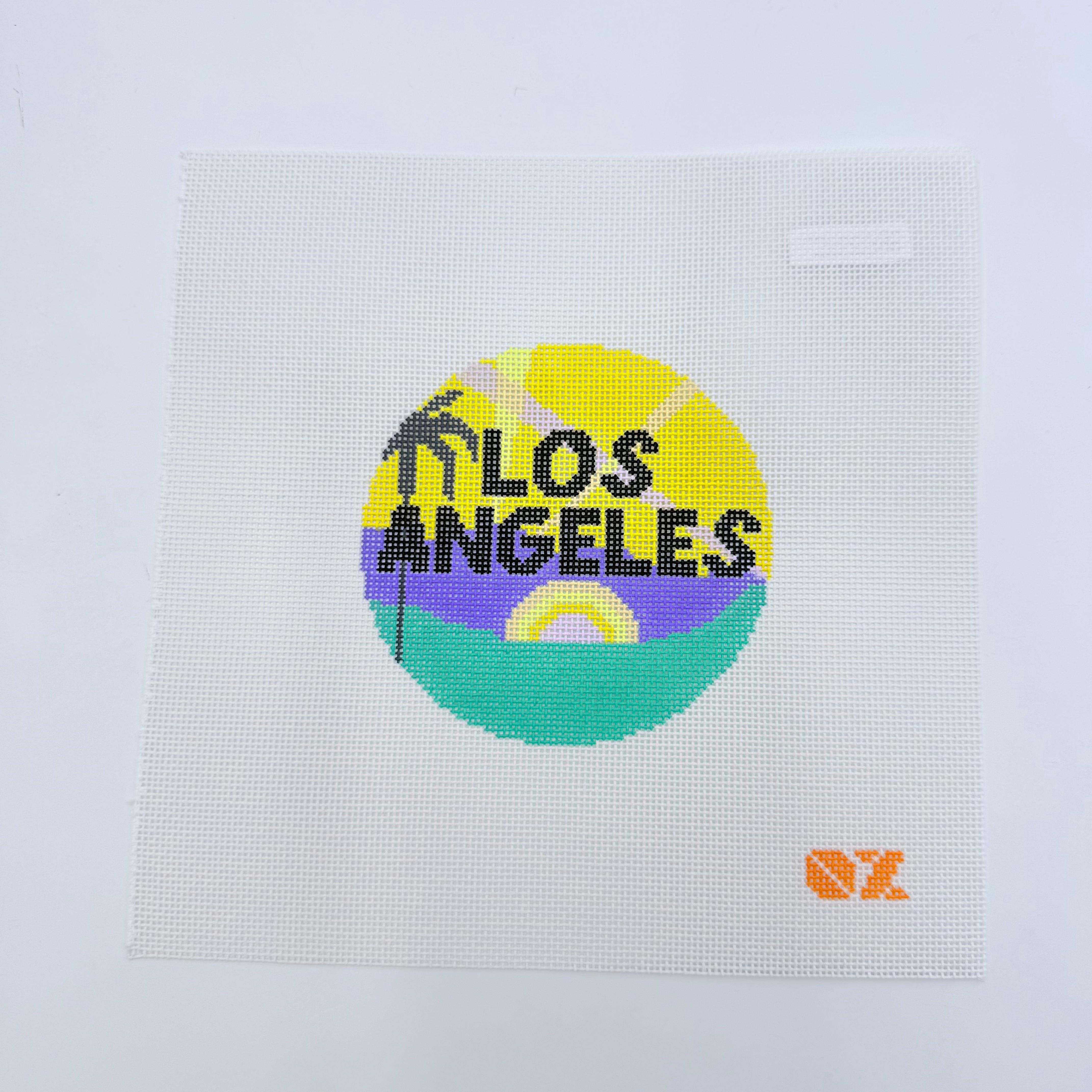 Los Angeles Retro Travel Round Canvas - KC Needlepoint