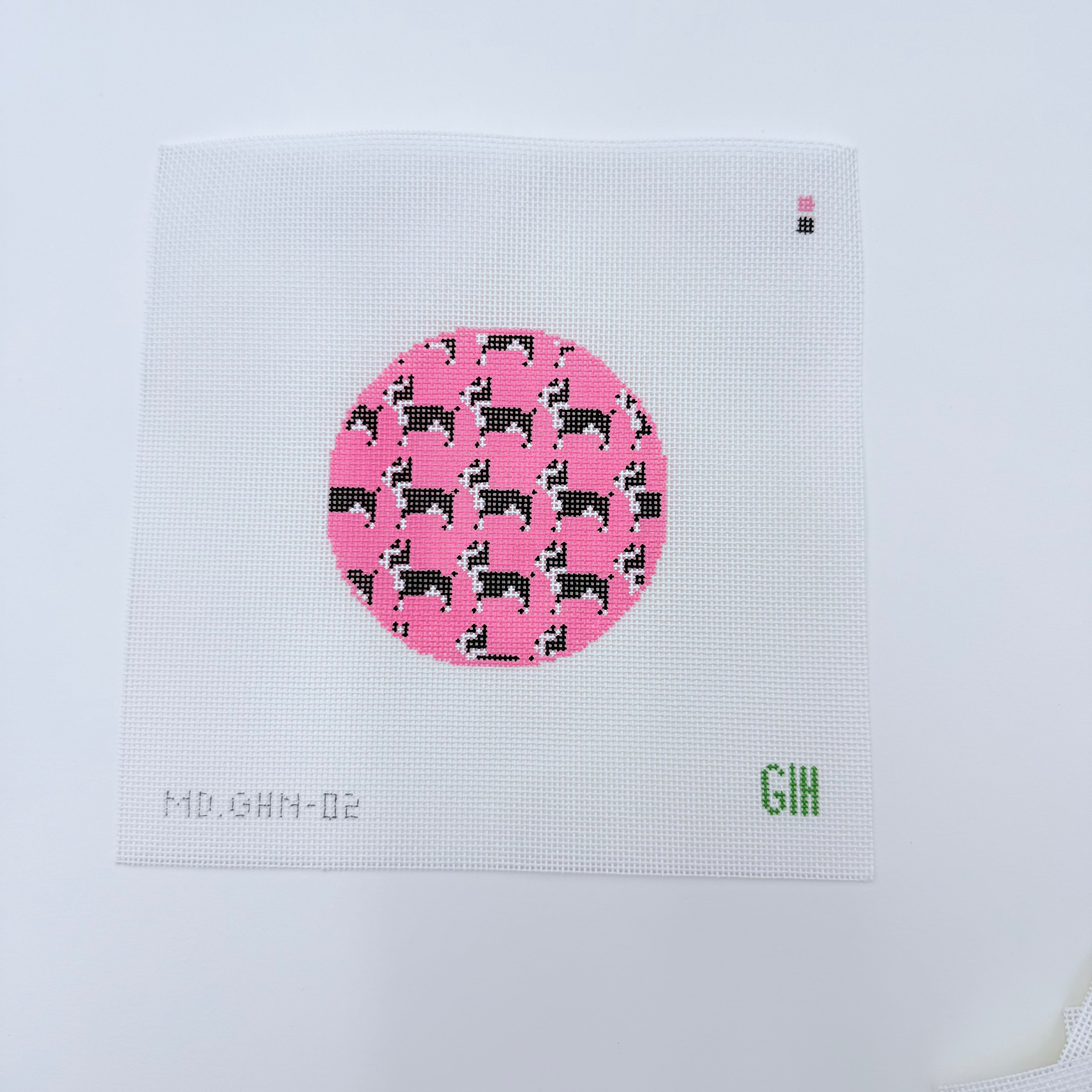 Boston Terrier Round Canvas - KC Needlepoint