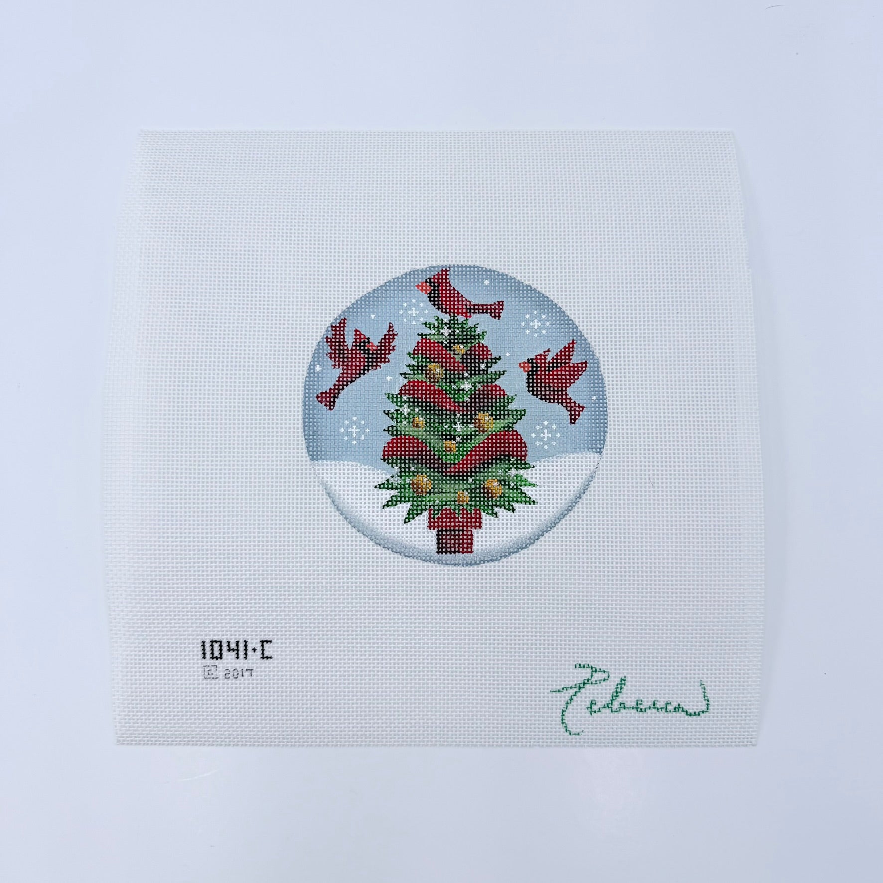 Cardinal Tree Round Canvas - KC Needlepoint