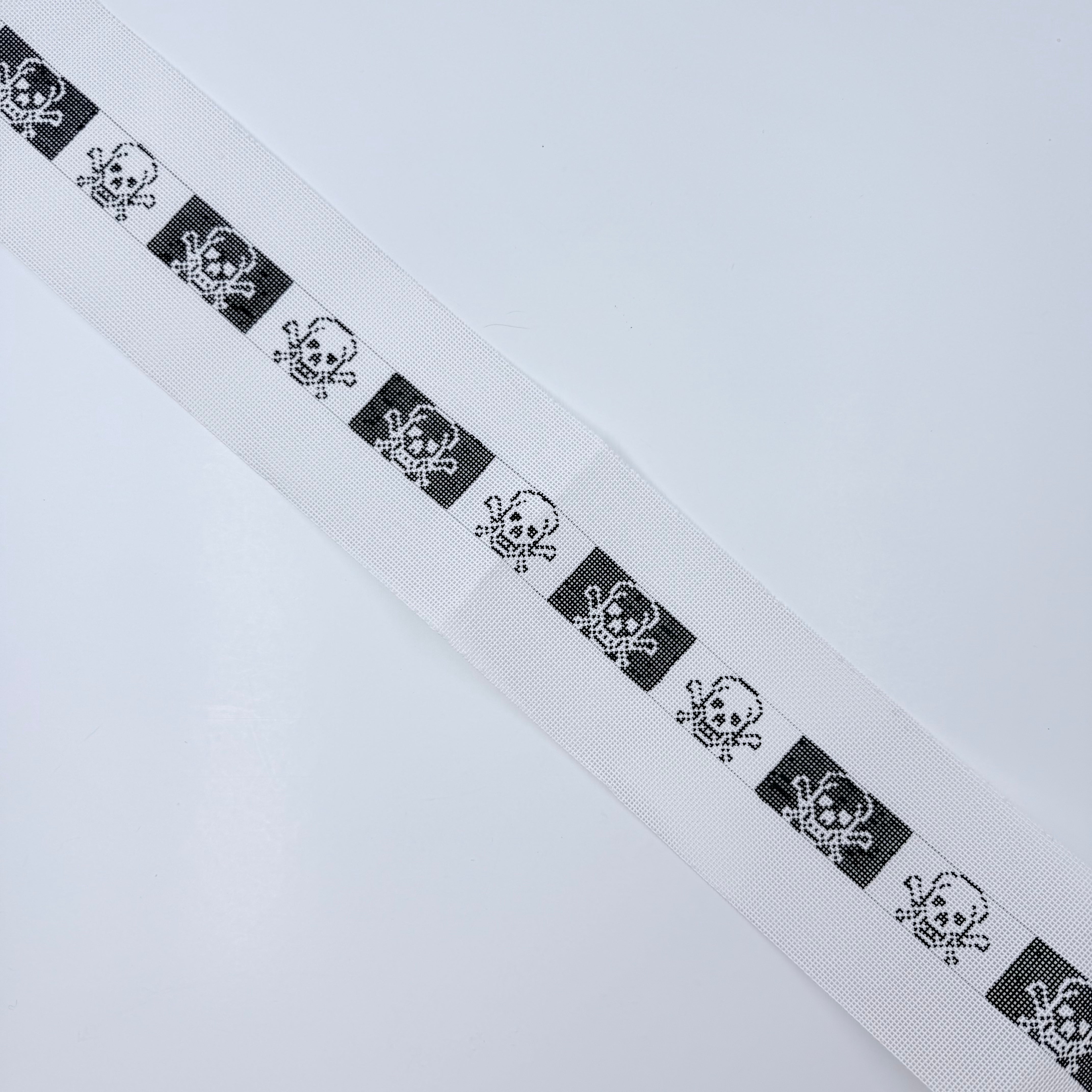 Skull and Crossbones Belt Canvas - KC Needlepoint