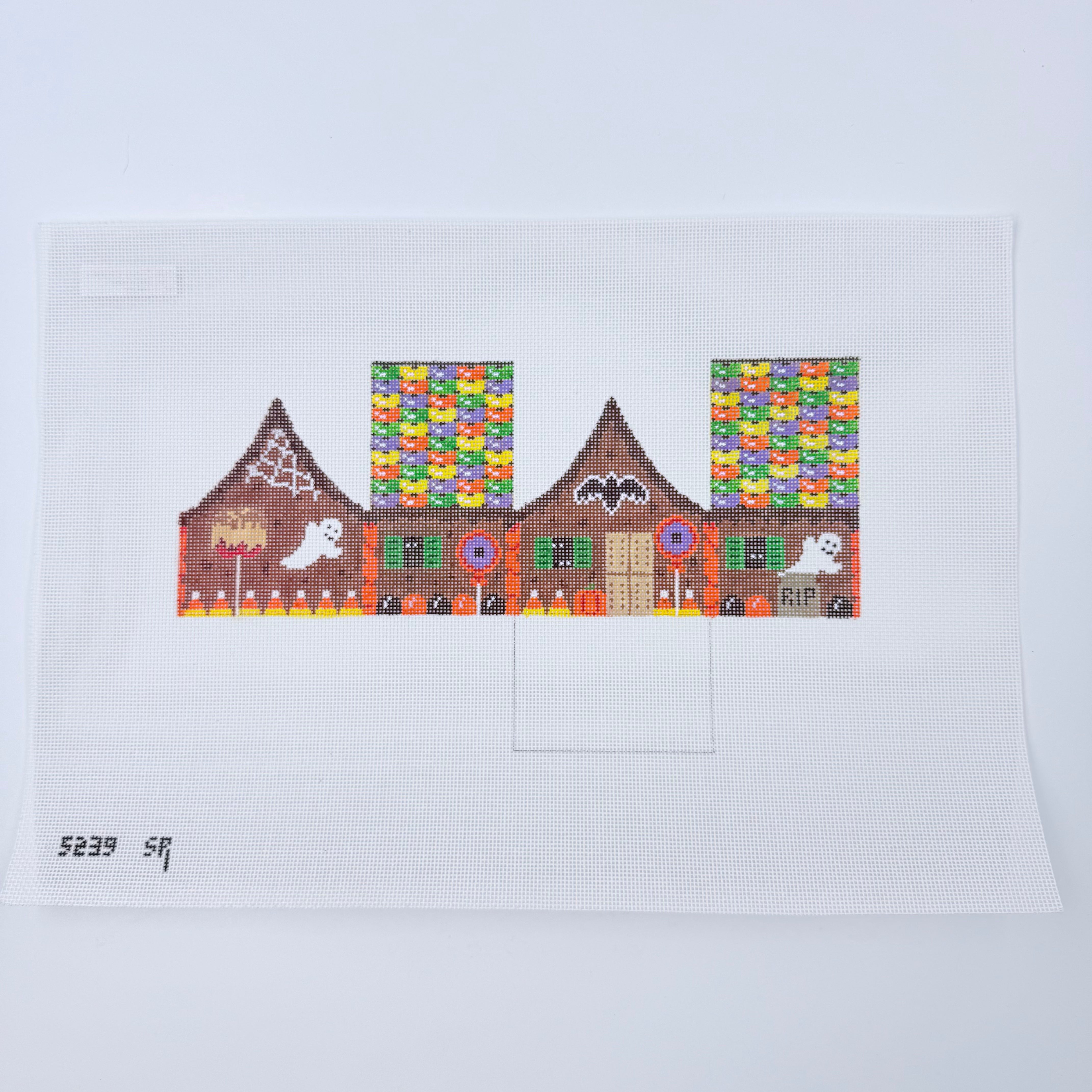 Halloween 3D House Canvas - KC Needlepoint