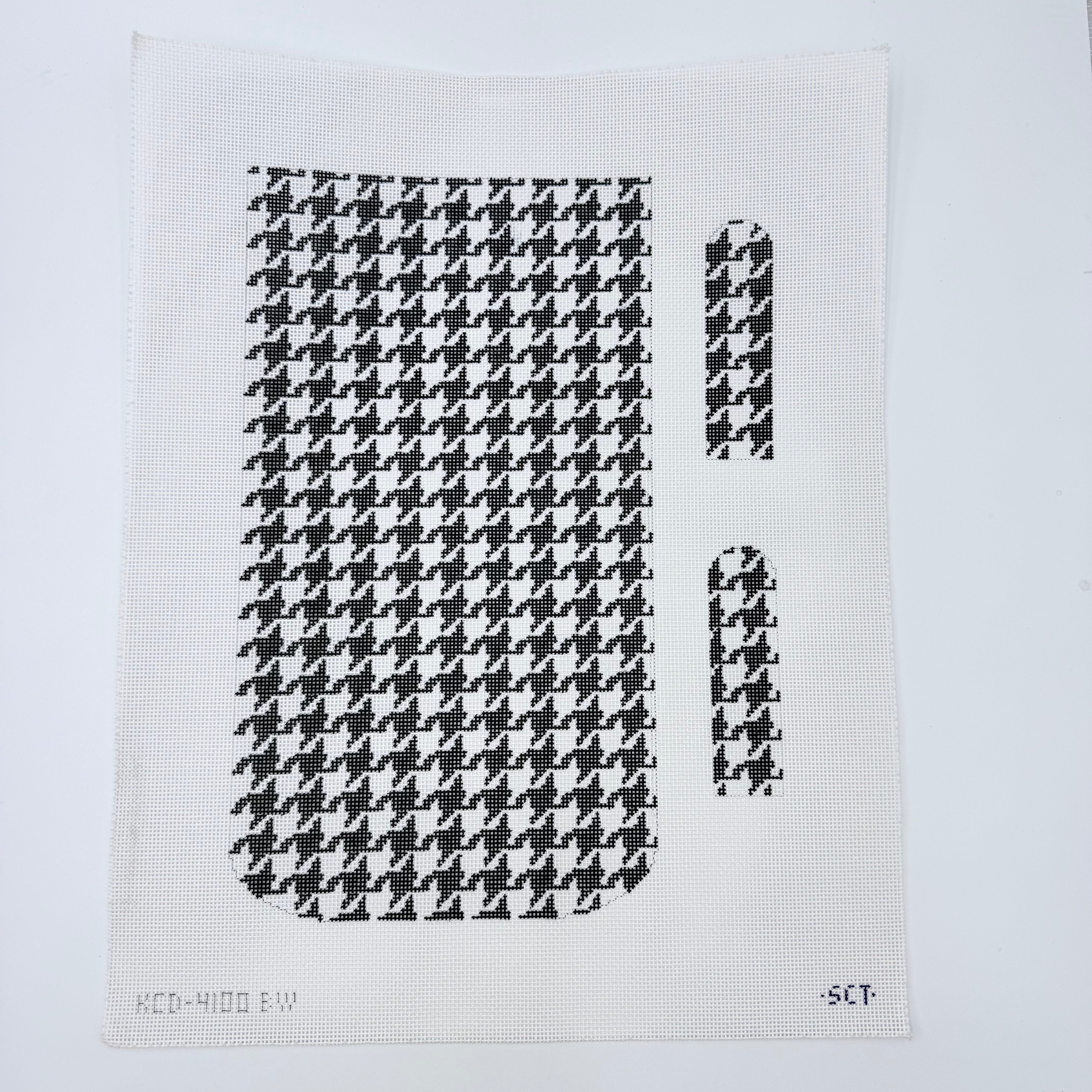 Marianne Houndstooth Clutch Canvas - KC Needlepoint