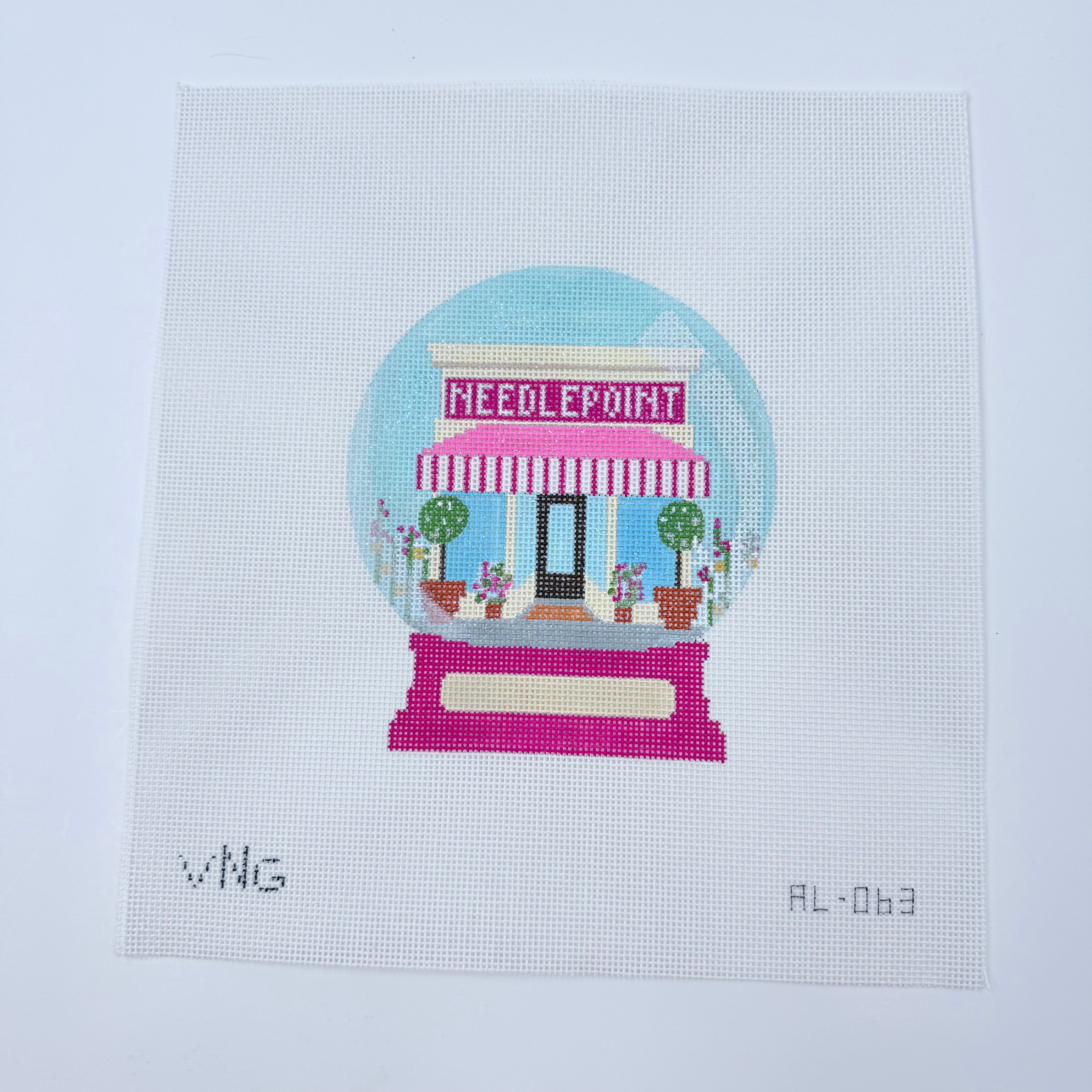 Needlepoint Snow Globe Round Canvas - KC Needlepoint