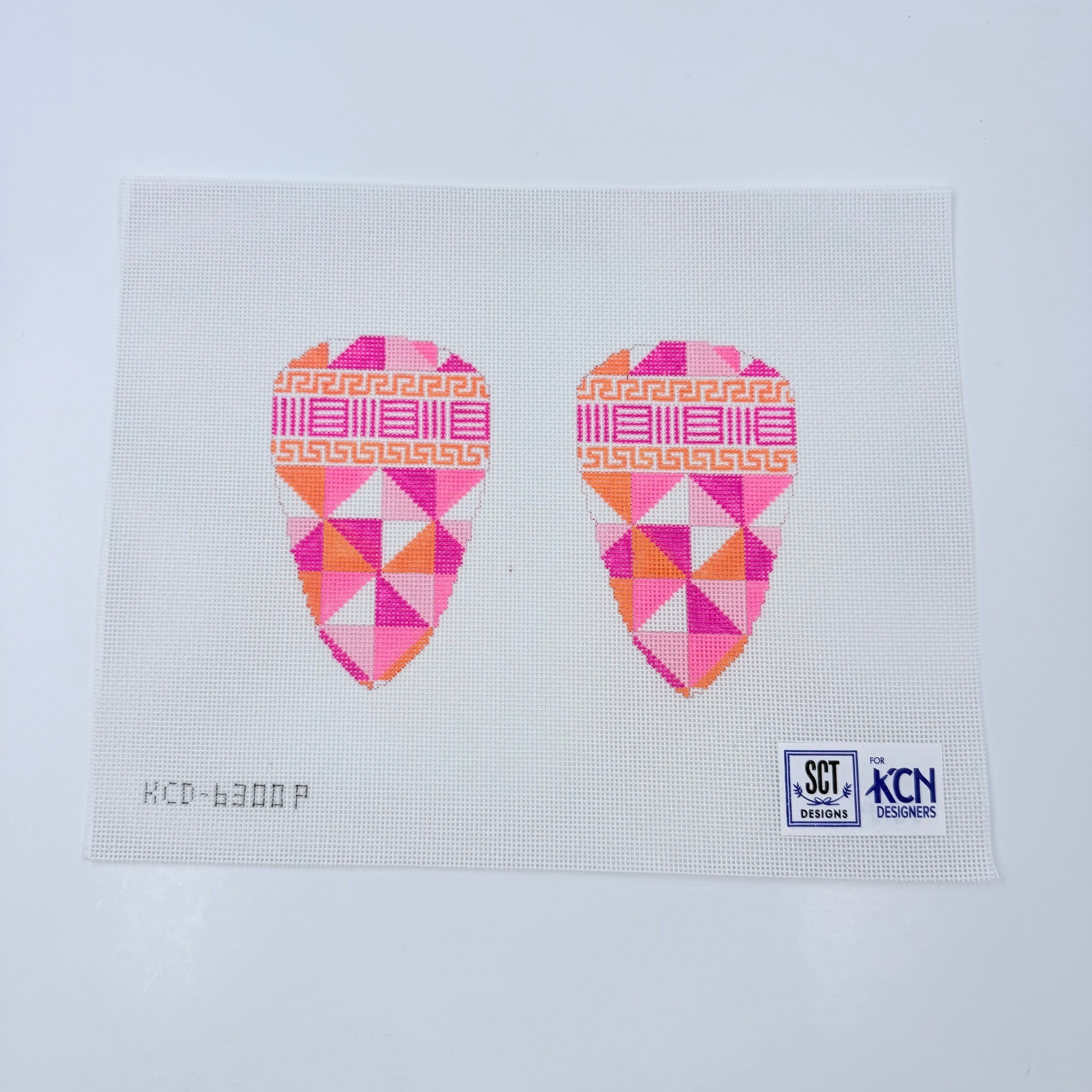 Pink Diamond Scissor Case Canvas - KC Needlepoint