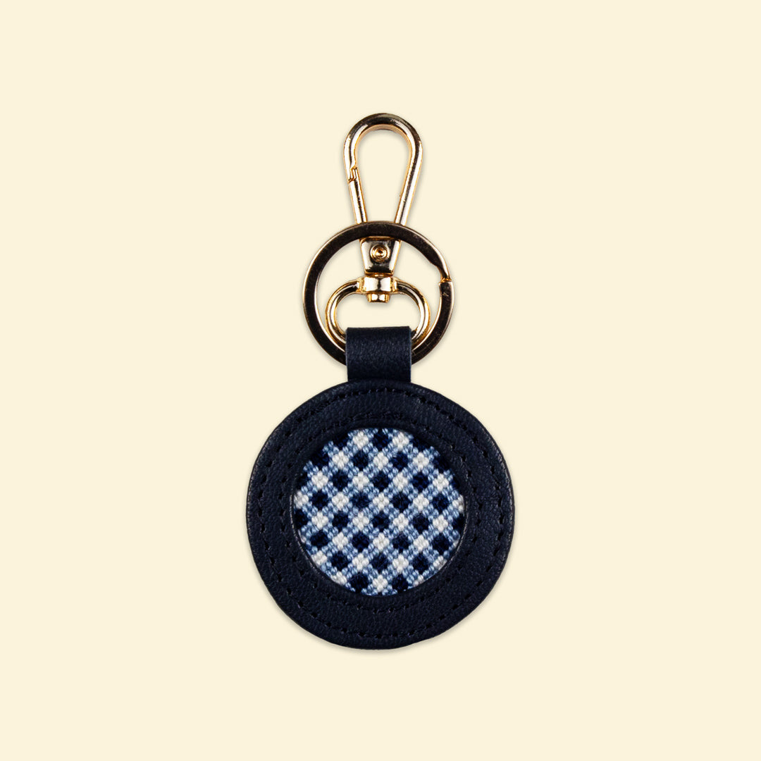 Plaid Circle Bag Tag/Fob Kit - KC Needlepoint