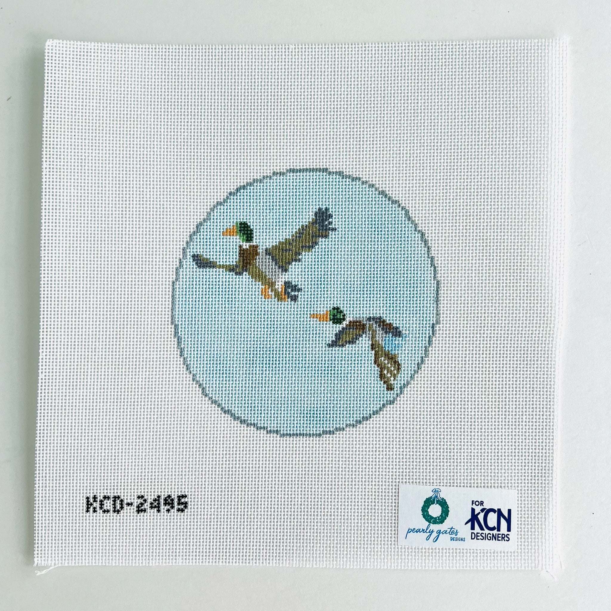 Hunting Duck Round Canvas - KC Needlepoint