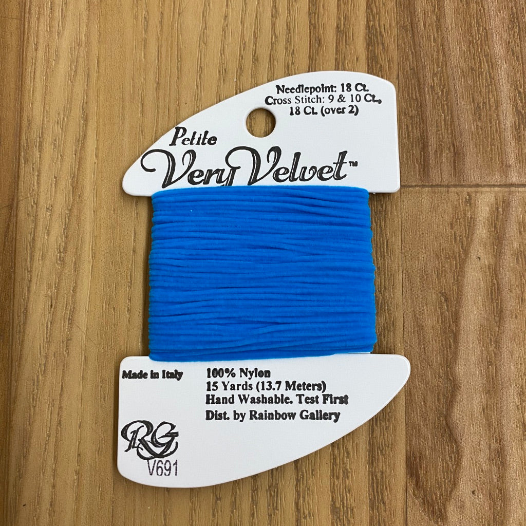 Petite Very Velvet V691 Hawaiian Ocean - needlepoint