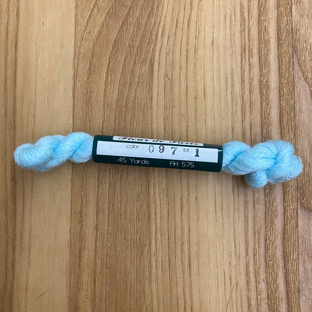 Bella Lusso Merino Wool 097 Light Blue Sky - KC Needlepoint