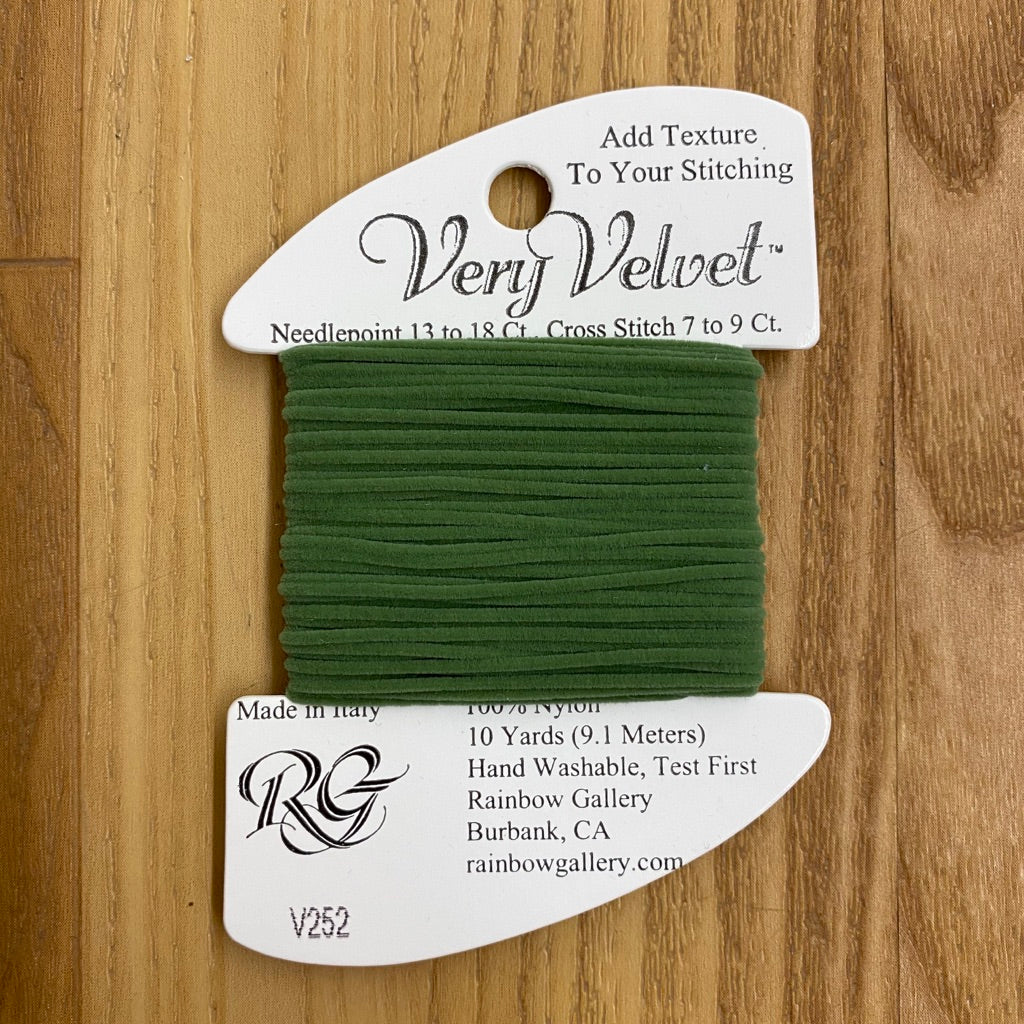 Very Velvet V252 Hunter Green - KC Needlepoint