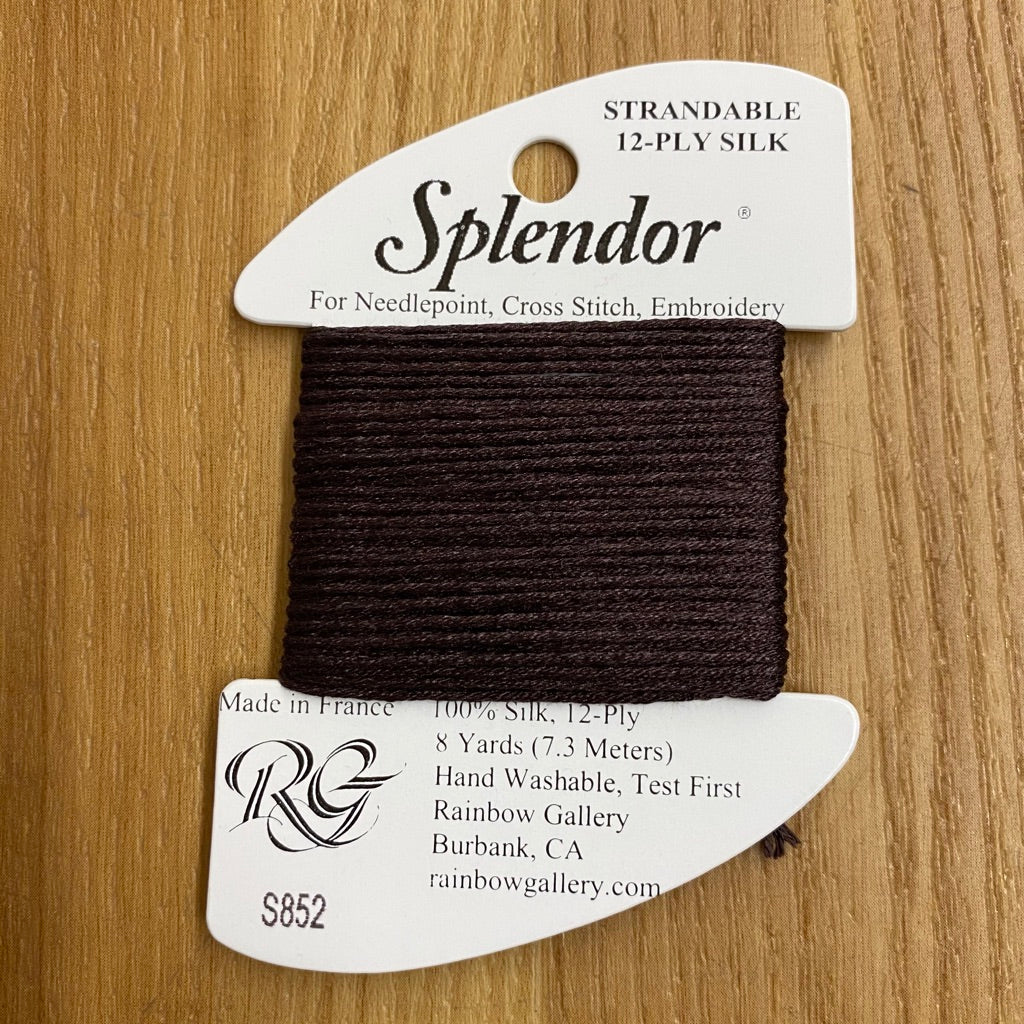 Splendor S852 Very Dark Brown - KC Needlepoint