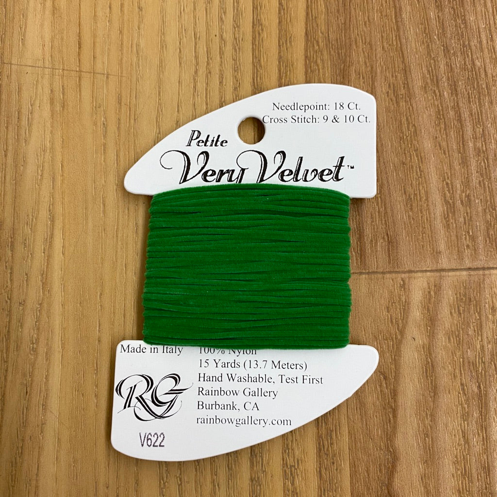 Petite Very Velvet V622 Green - KC Needlepoint