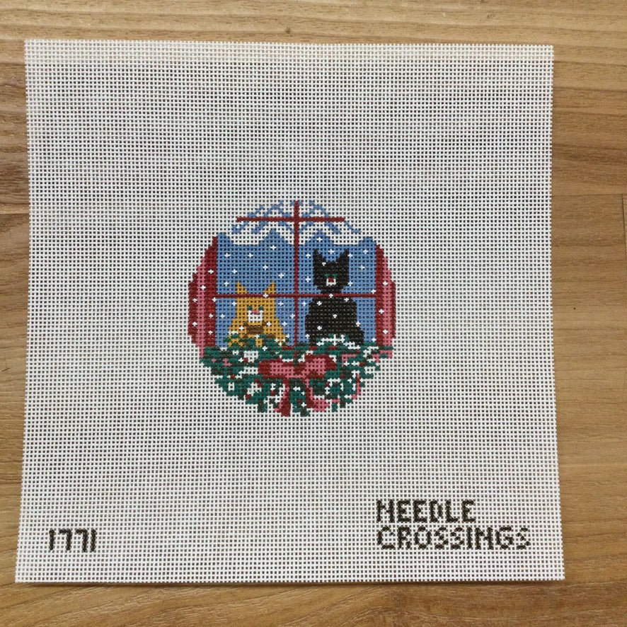 Christmas Cats Round Canvas - needlepoint