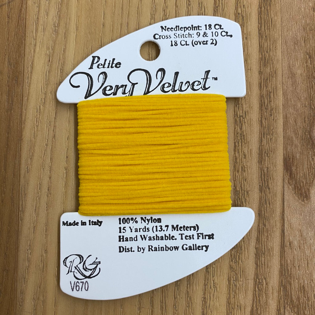 Petite Very Velvet V670 Yellow Gold - KC Needlepoint
