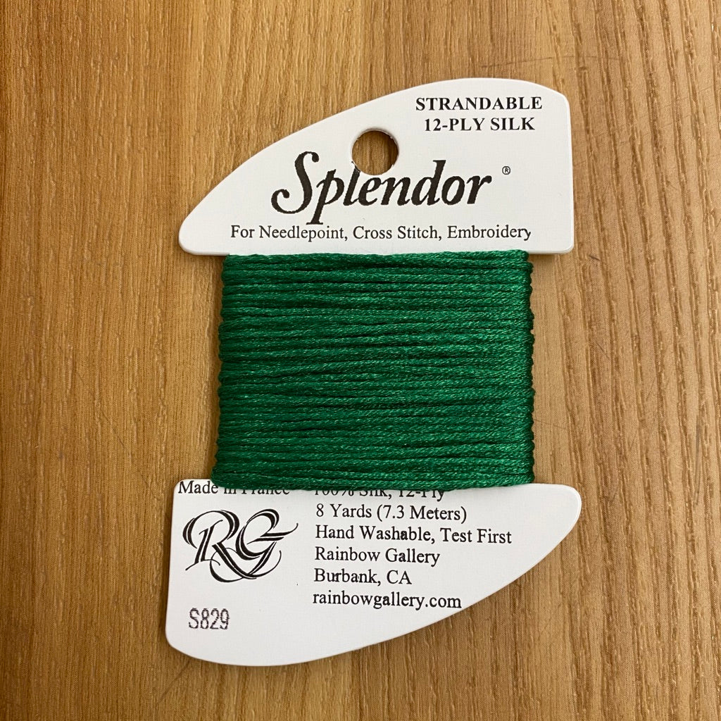 Splendor S829 Christmas Green - KC Needlepoint