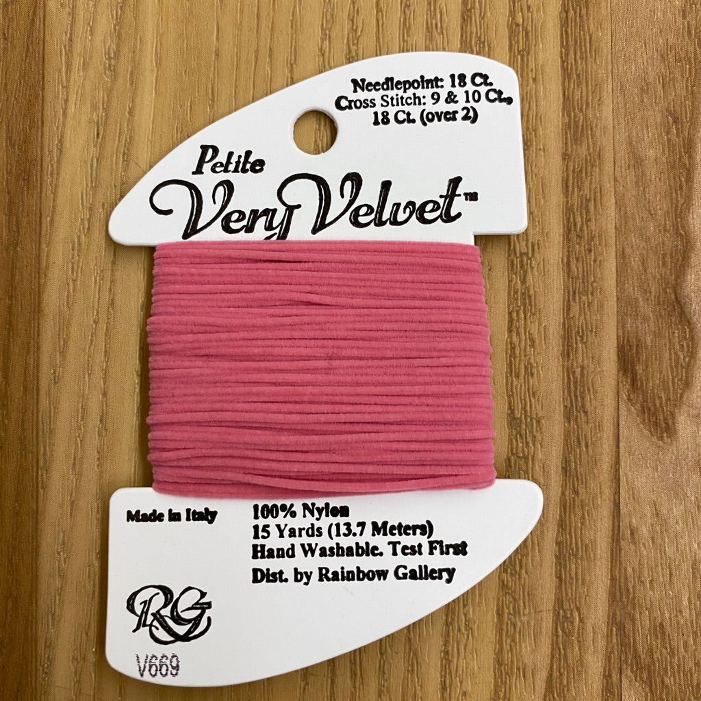 Petite Very Velvet V669 Med Raspberry - needlepoint